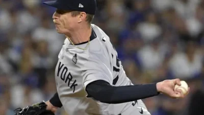 Yankees finally reunite with valued lefty reliever after ridiculous free agency delay