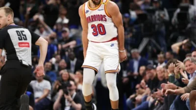 BREAKING: Steph Curry Makes NBA History in Warriors vs Magic