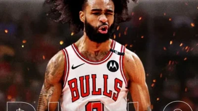 Billy Donovan reacts to 'huge' Coby White shot to force OT vs. Raptors