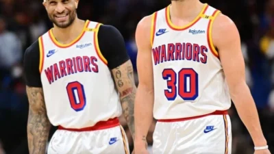 Steph Curry is still chasing Klay Thompson’s record for threes made in a single game