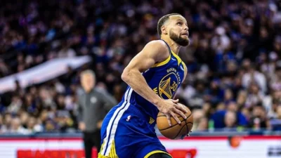 BREAKING: Warriors’ Stephen Curry Claims He’s Done Dunking: “That Was the Last One”