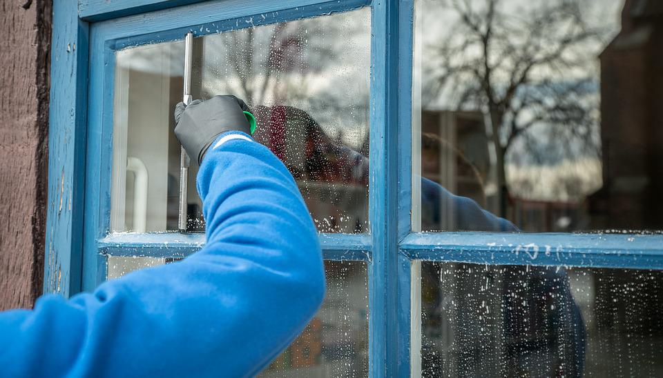 How Much For Inexpensive Commercial Window Cleaning St. Joseph Mo