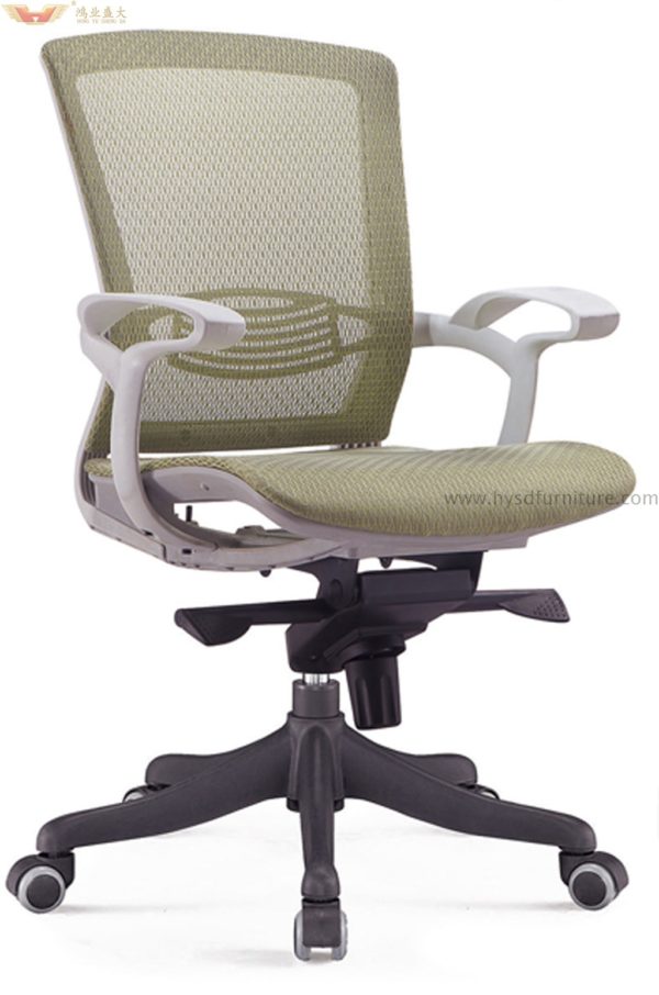 Revolving Mesh Executive Chair