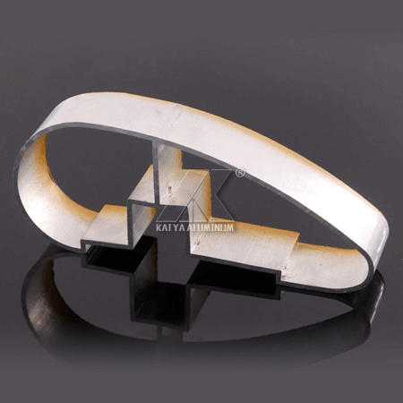 Ajustable Aluminium Handrail Profiles OEM Customize Length Light Wood Grain Finish - Image 3