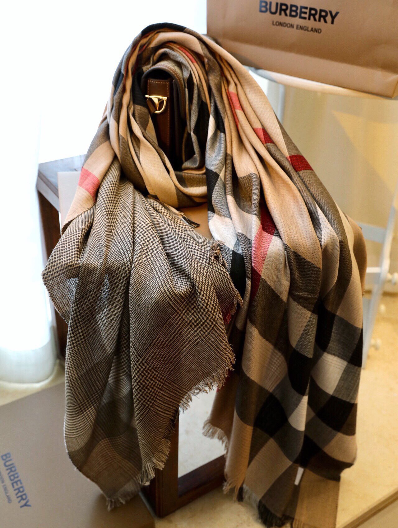 1043-210￥| 28$BURBERRY gallery