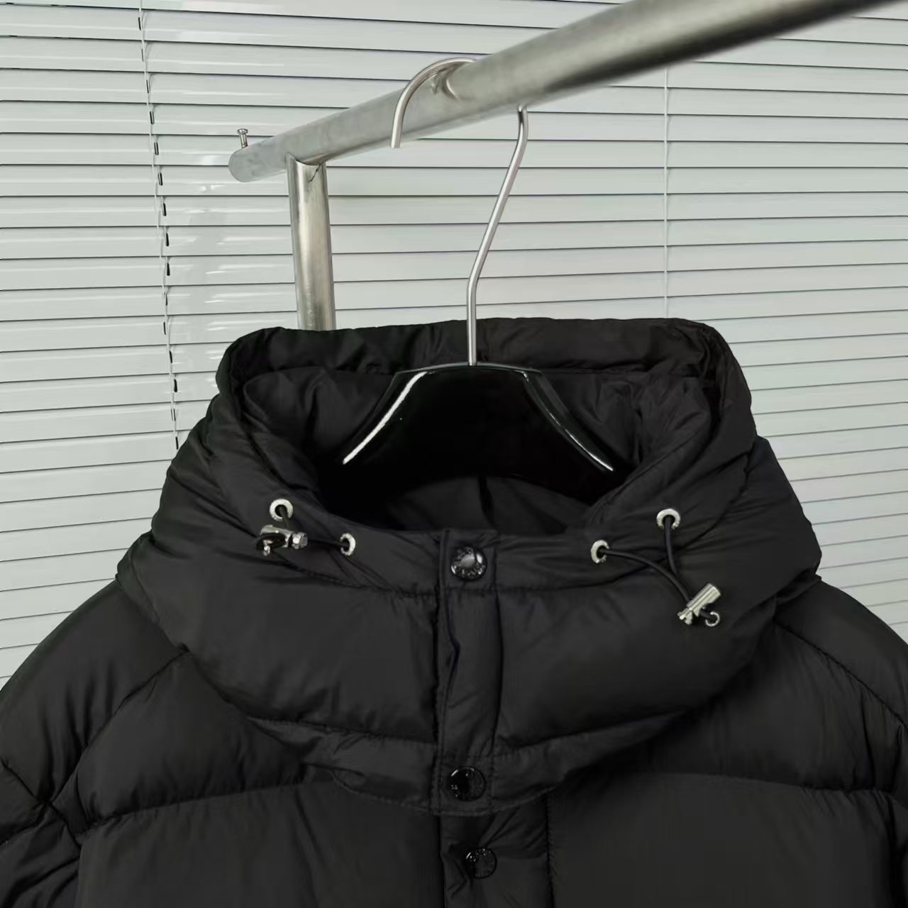 105.84$  MONCLER     4630-M gallery