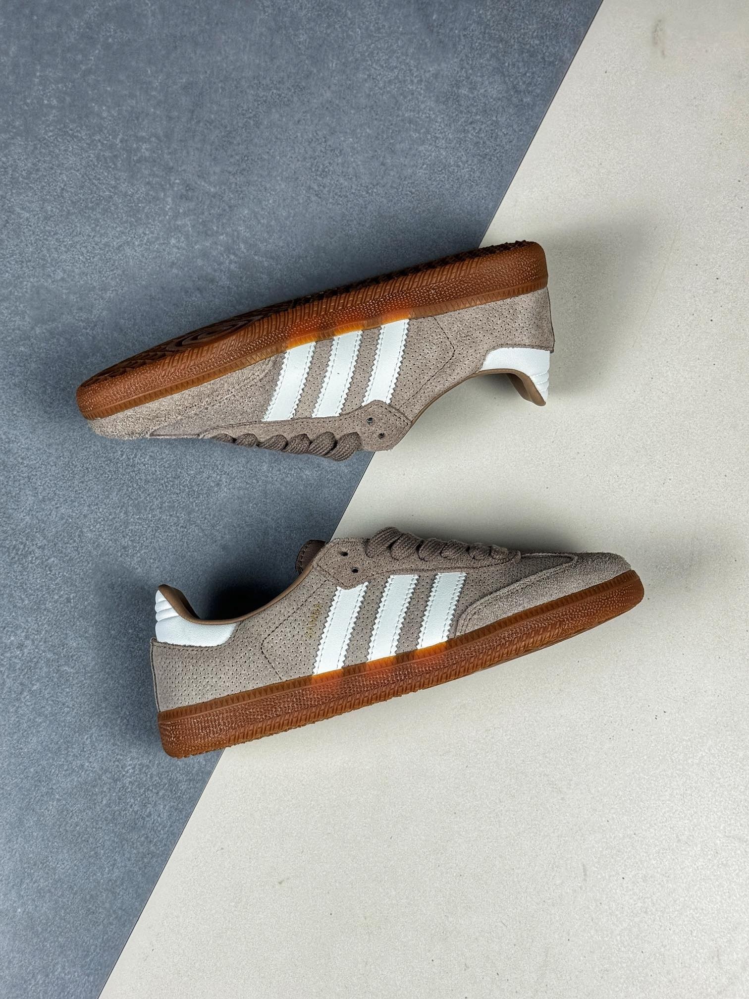 1075-365￥| 49.99$adidas gallery