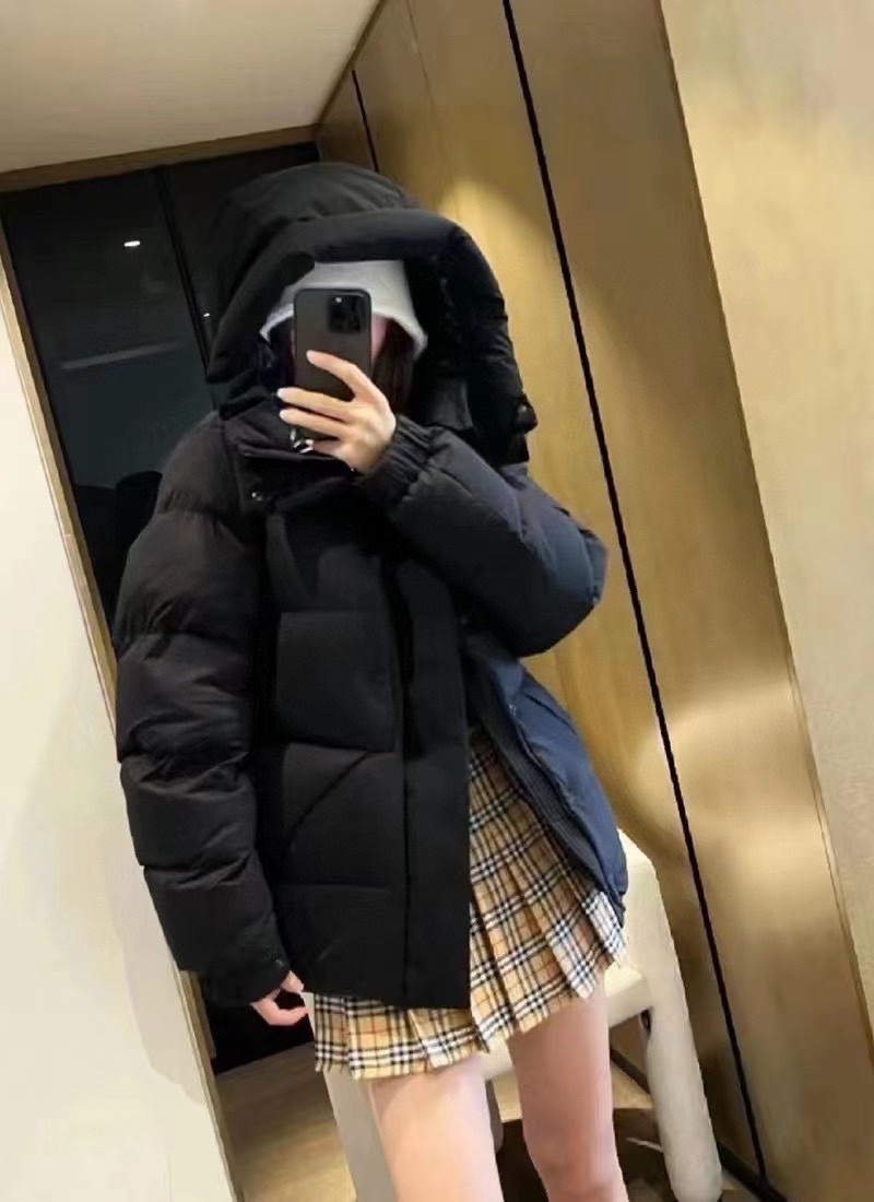 120.79$   MONCLER   4628-M gallery