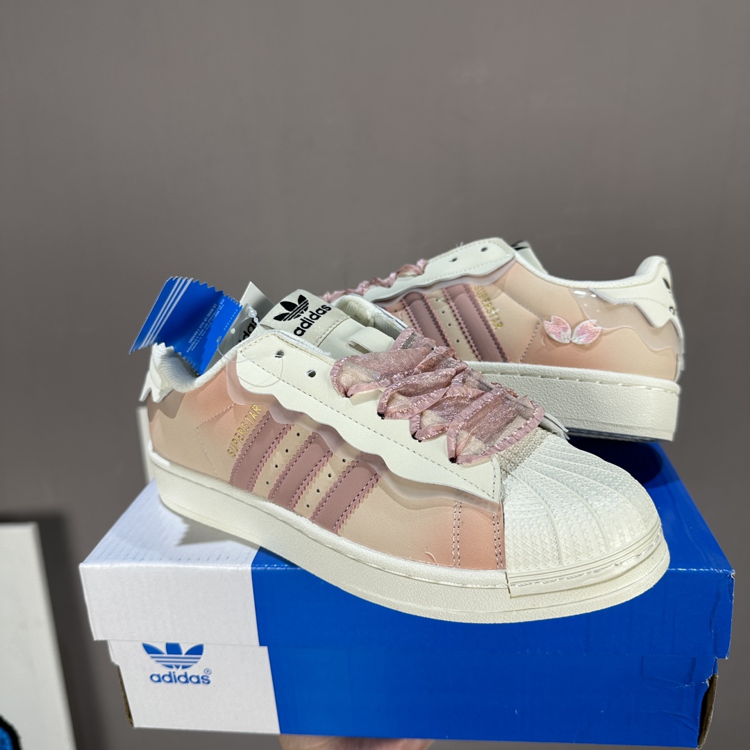 1275-241￥| 33$Adidas gallery