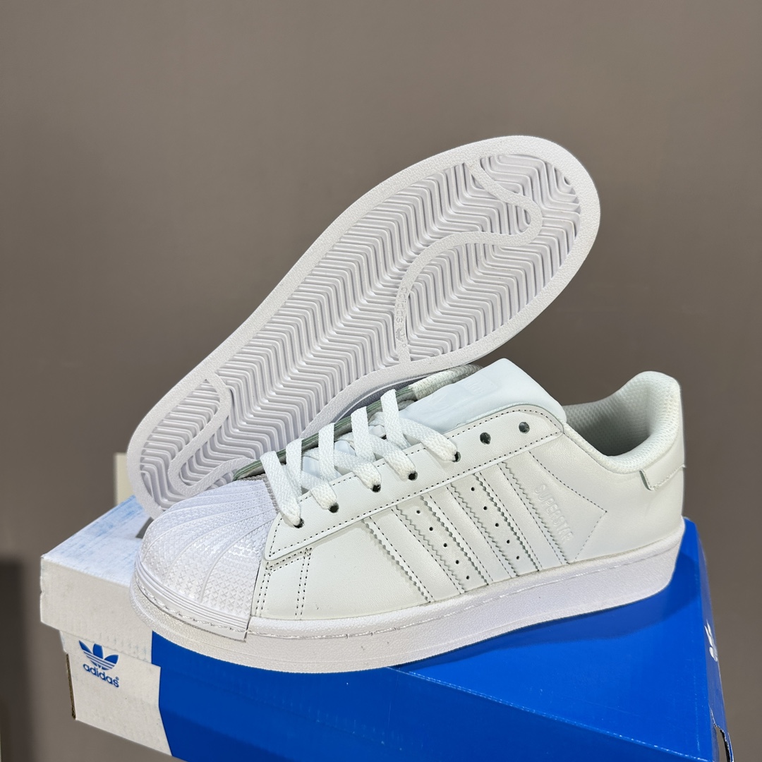 1275-241￥| 33$Adidas gallery