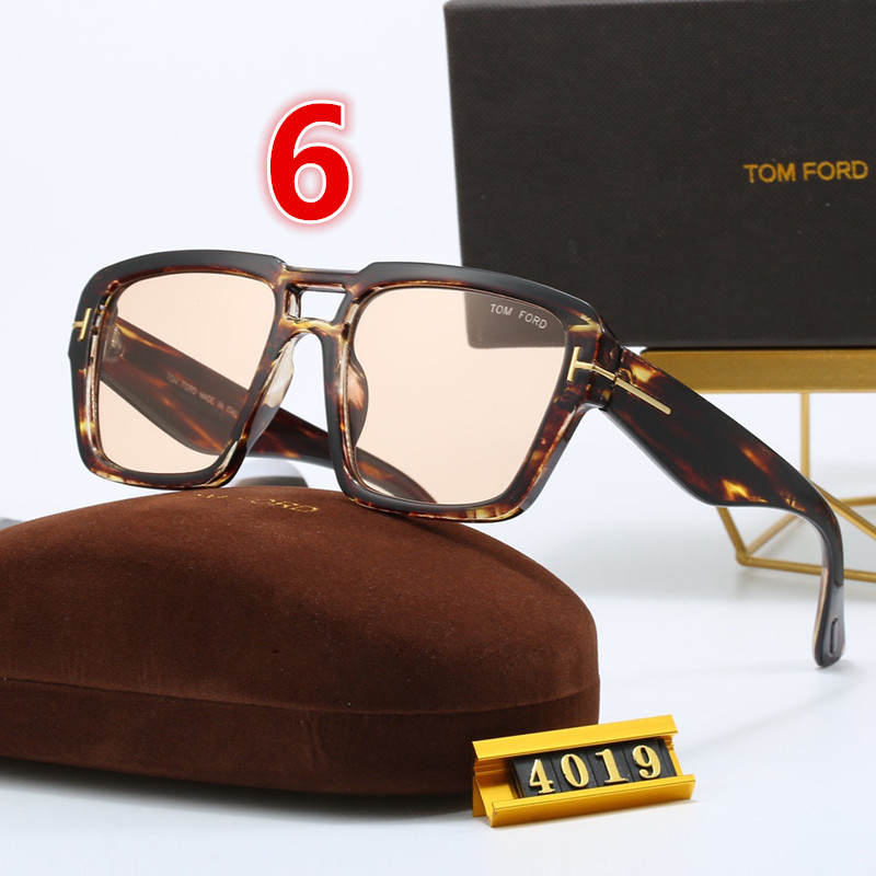 1349-167￥| 23$TOM FORD gallery