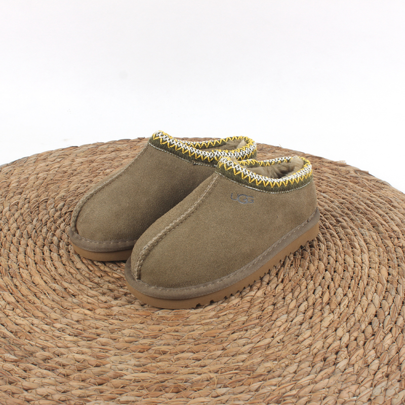 1352-219￥| 30$UGG gallery