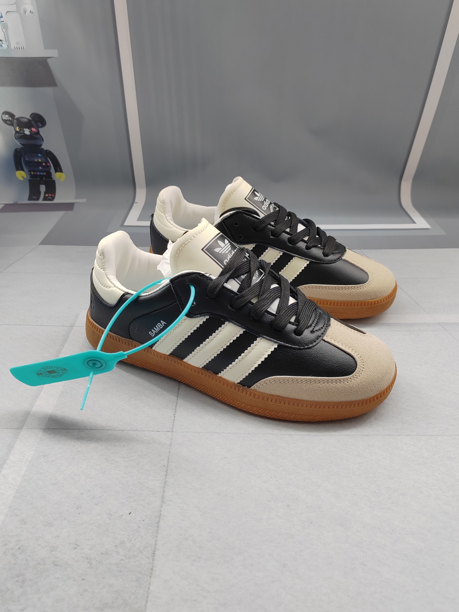 1372-220￥| 27.99$Adidas gallery