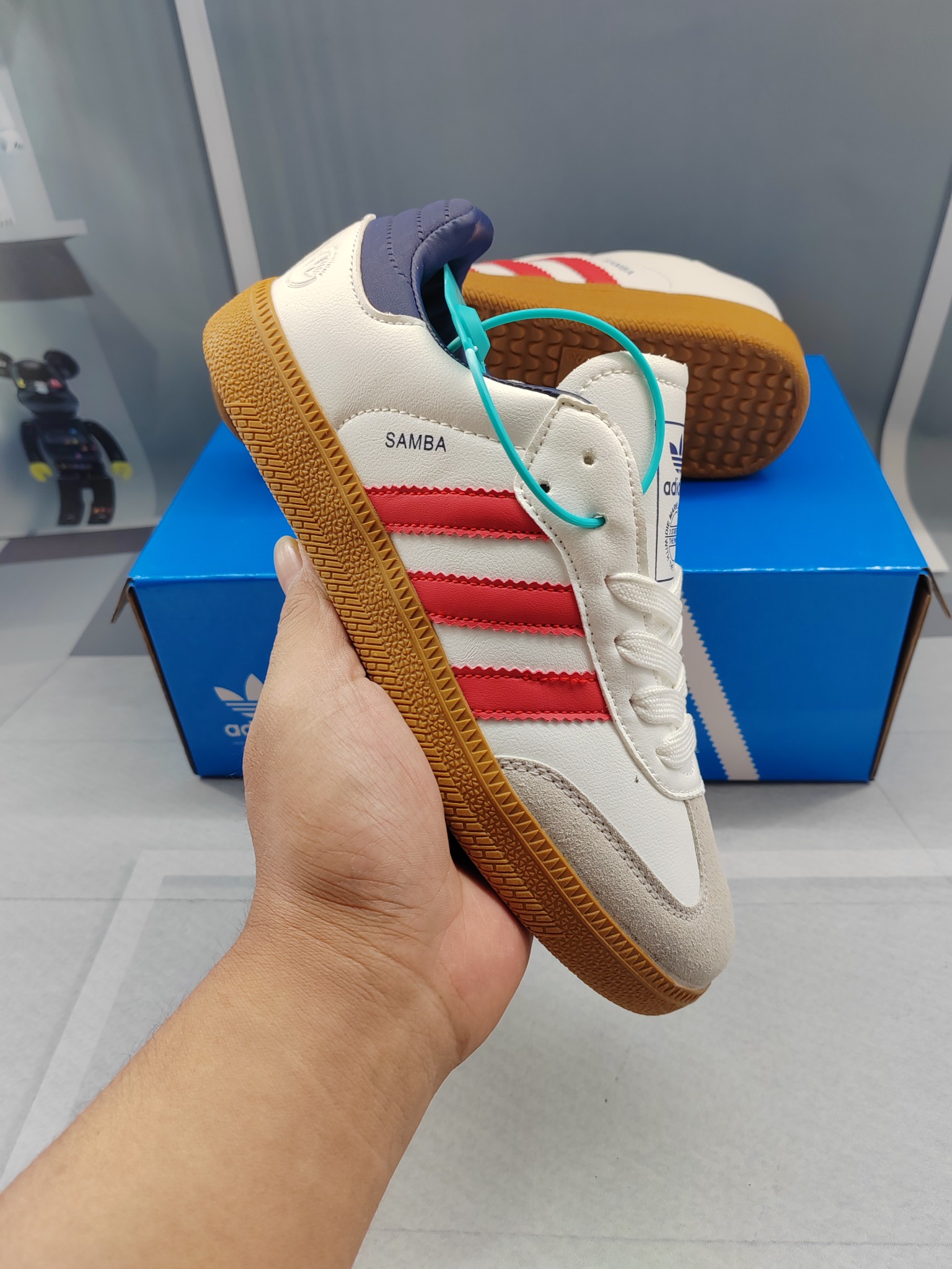 1372-220￥| 27.99$Adidas gallery