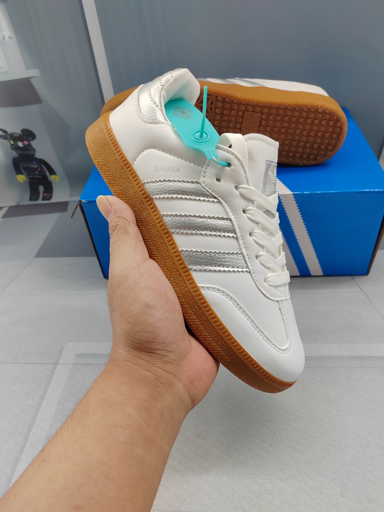 1372-220￥| 27.99$Adidas gallery