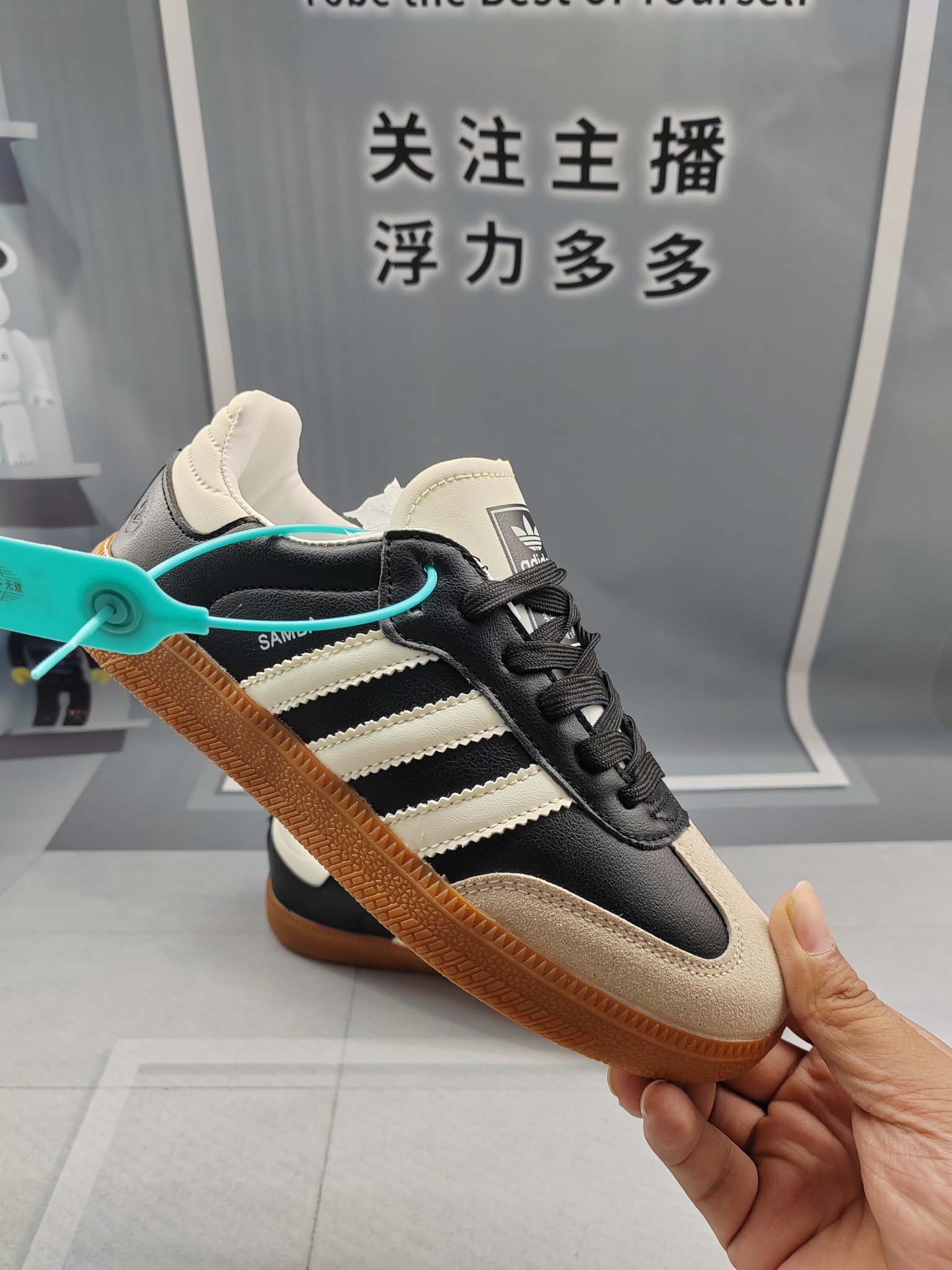 1372-220￥| 27.99$Adidas gallery