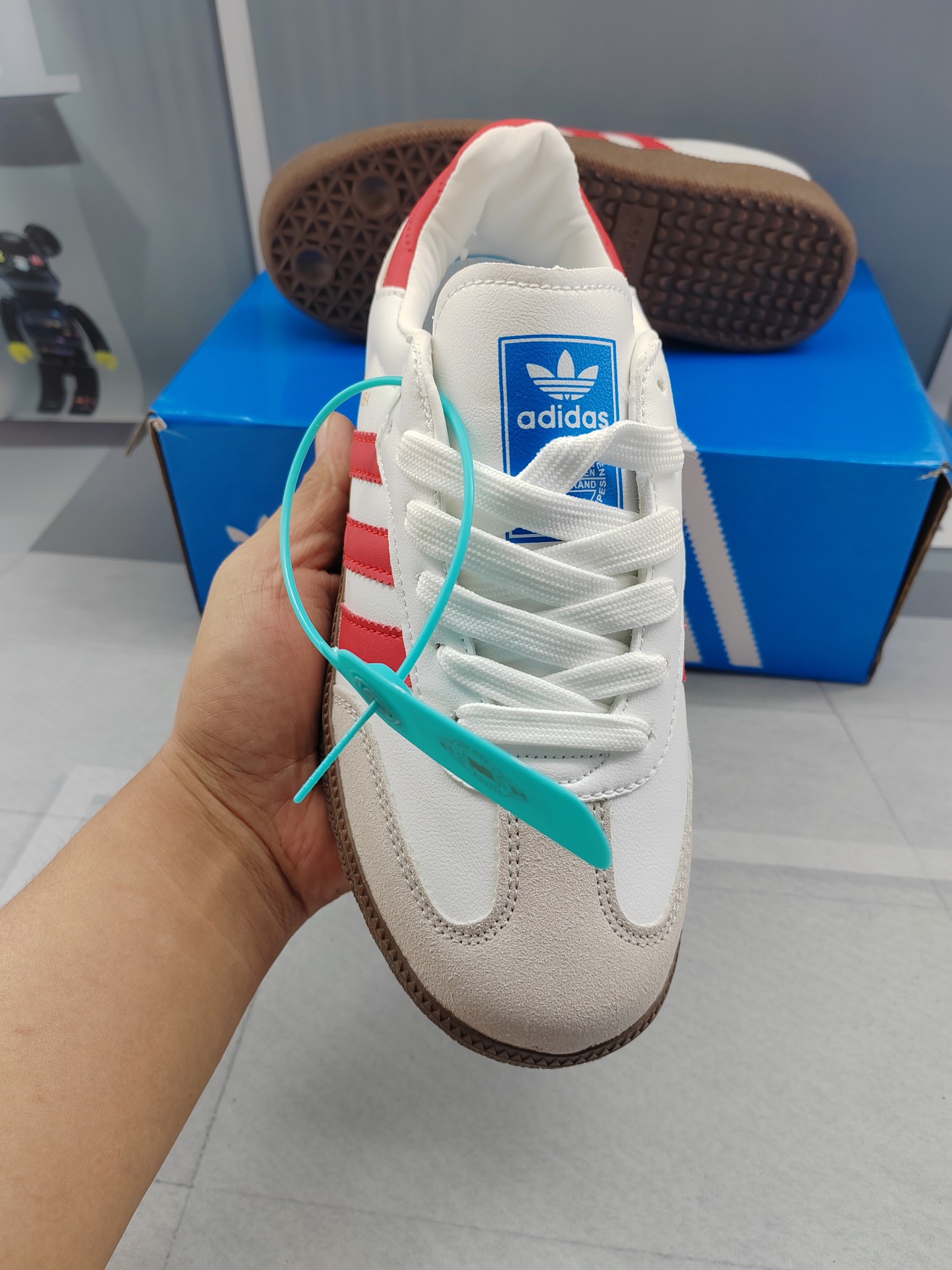 1372-220￥| 27.99$Adidas gallery