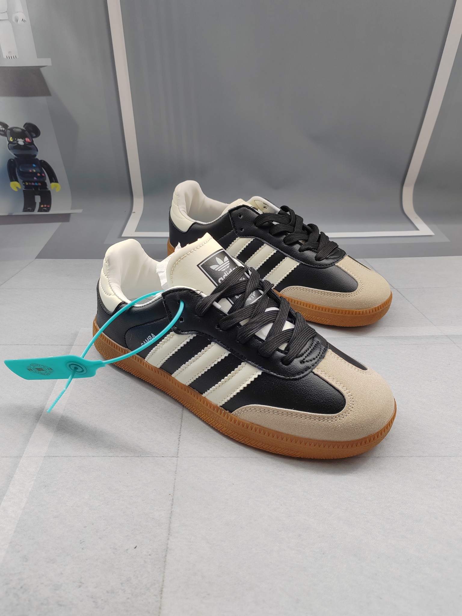 1372-220￥| 27.99$Adidas gallery