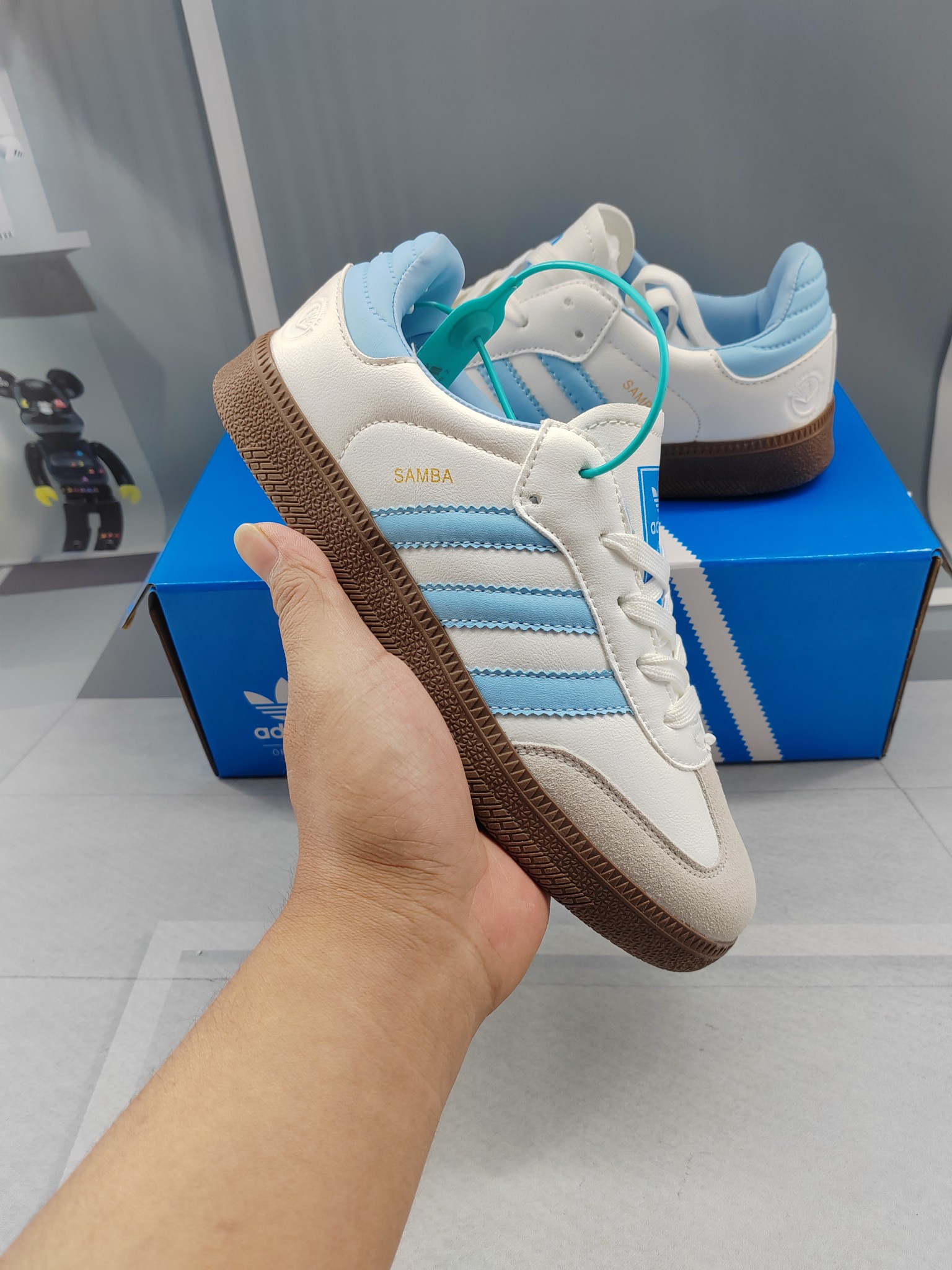 1372-220￥| 27.99$Adidas gallery