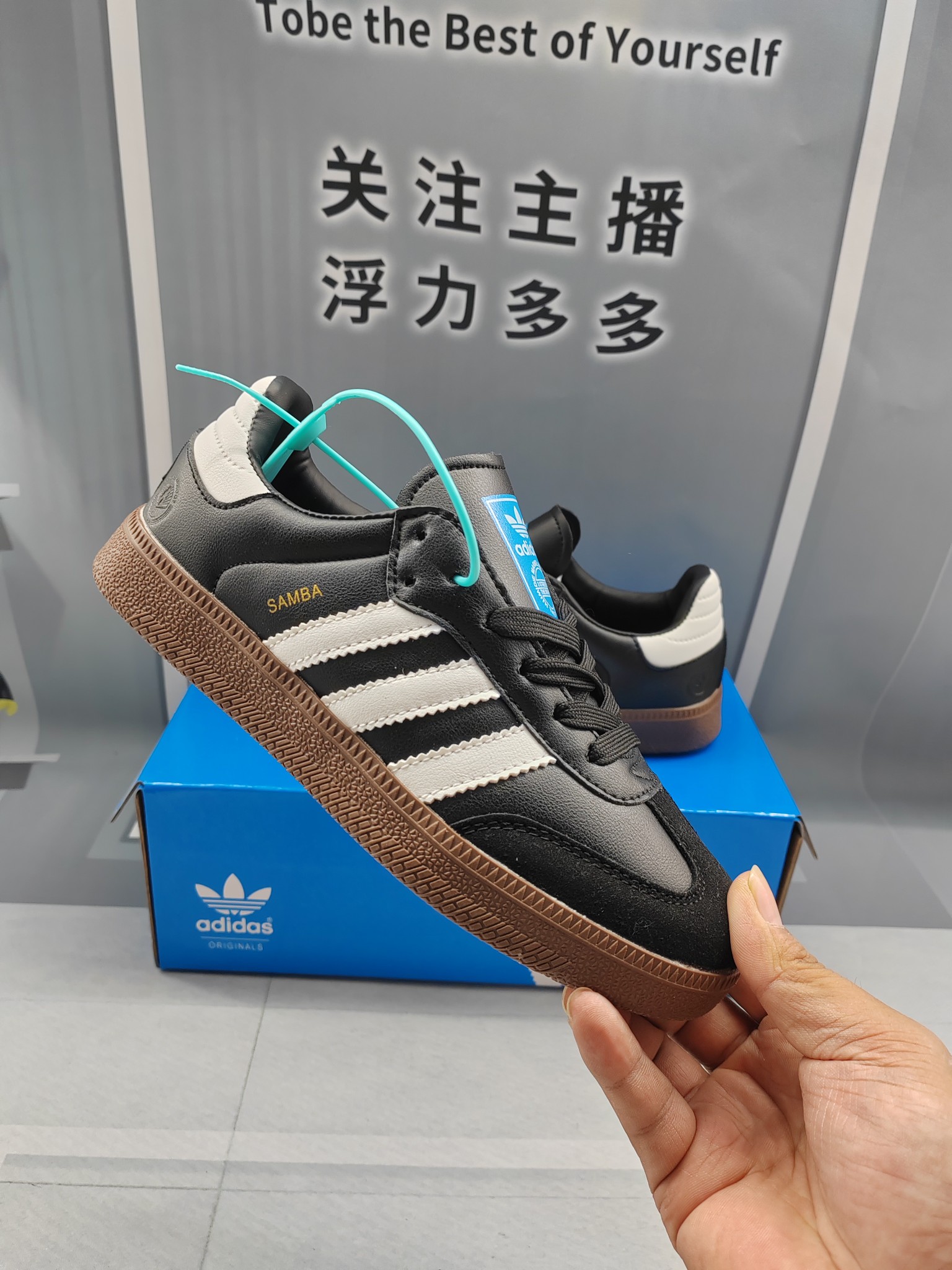 1372-220￥| 27.99$Adidas gallery