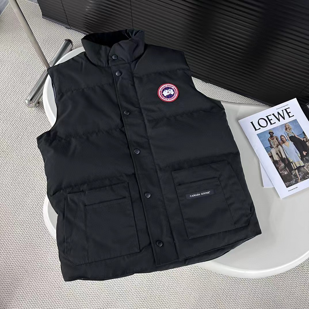 1394-288￥| 39$CANADA GOOSE gallery