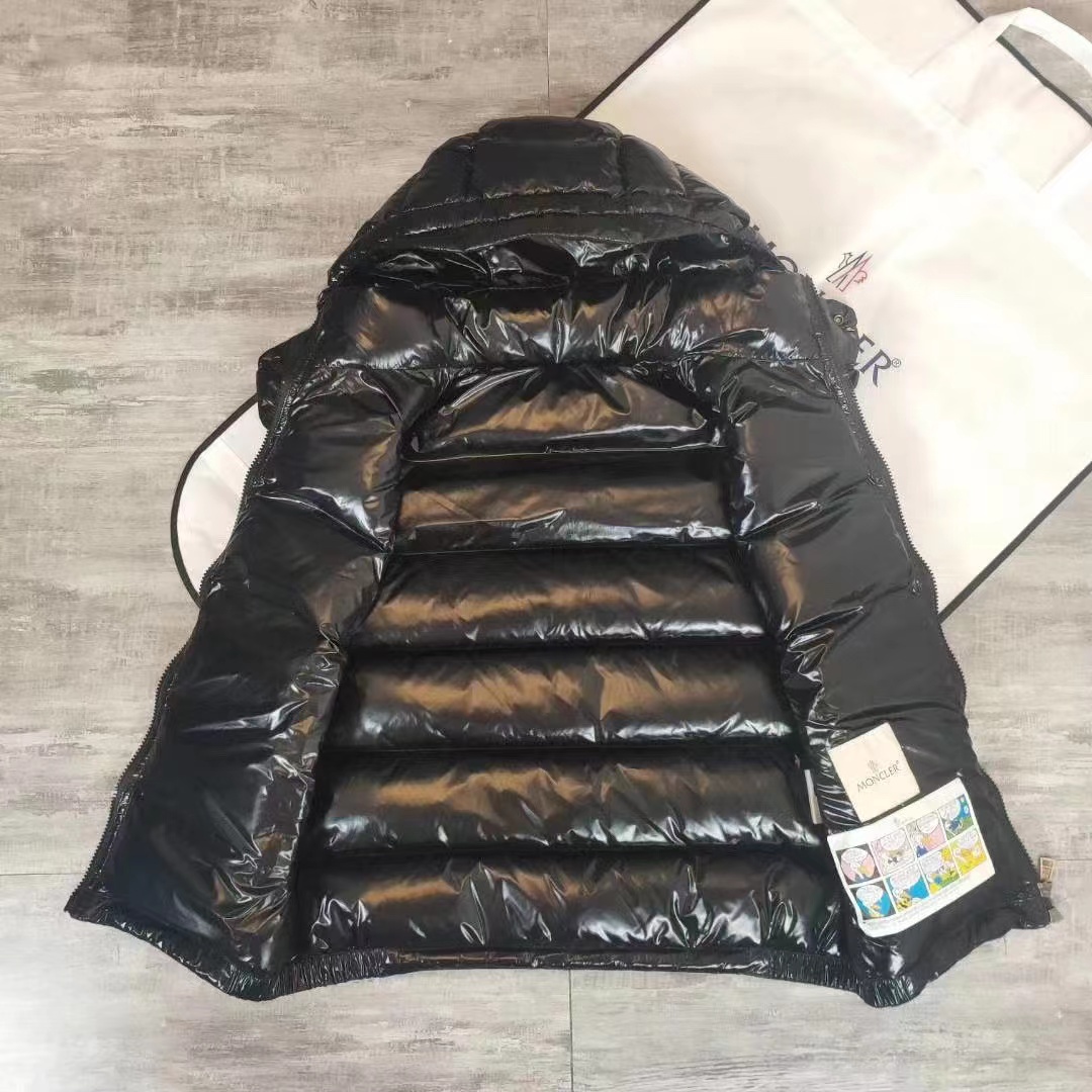 1397-551￥| 76.53$Moncler gallery