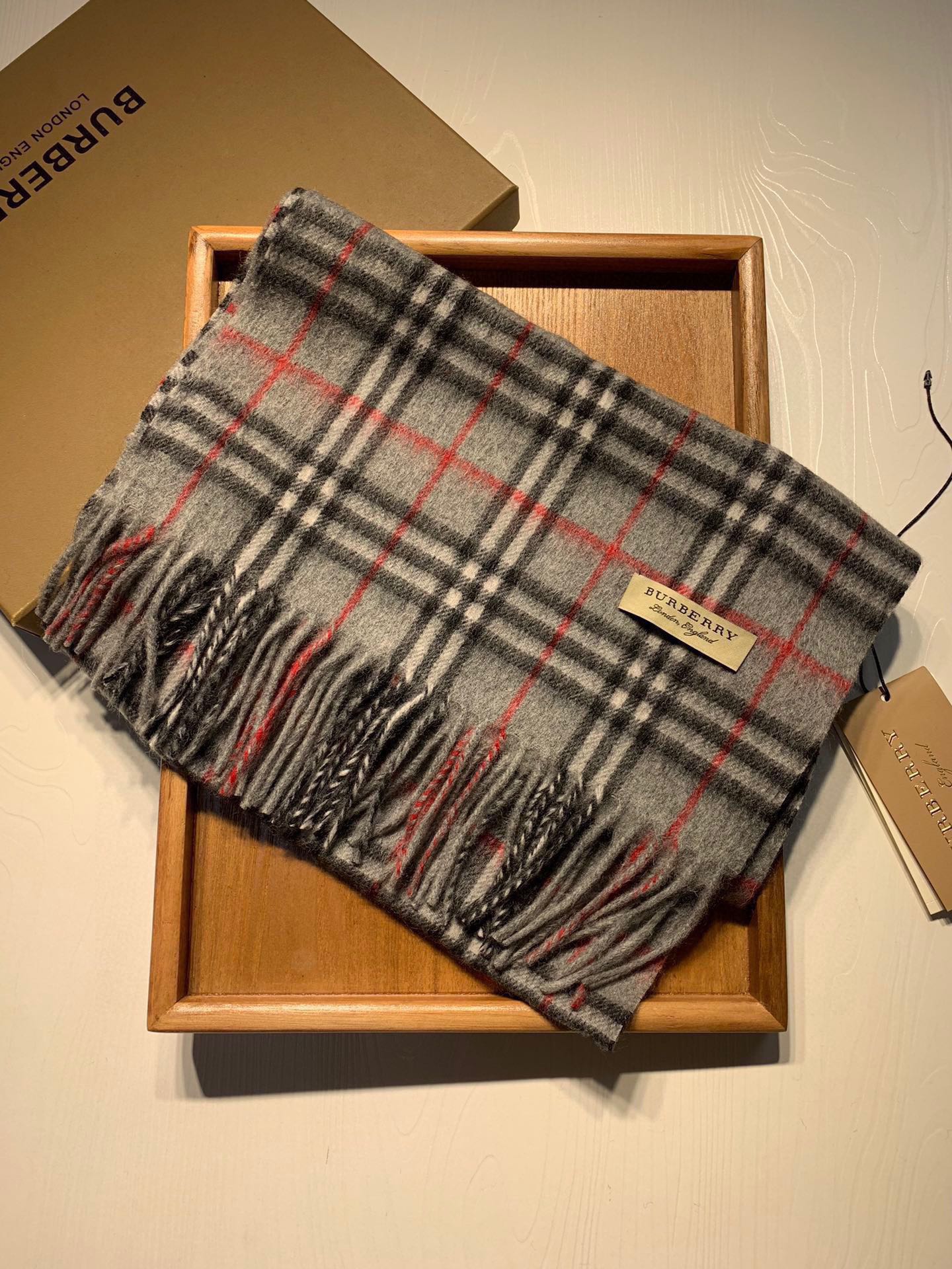 1426-234￥| 32$burberry gallery