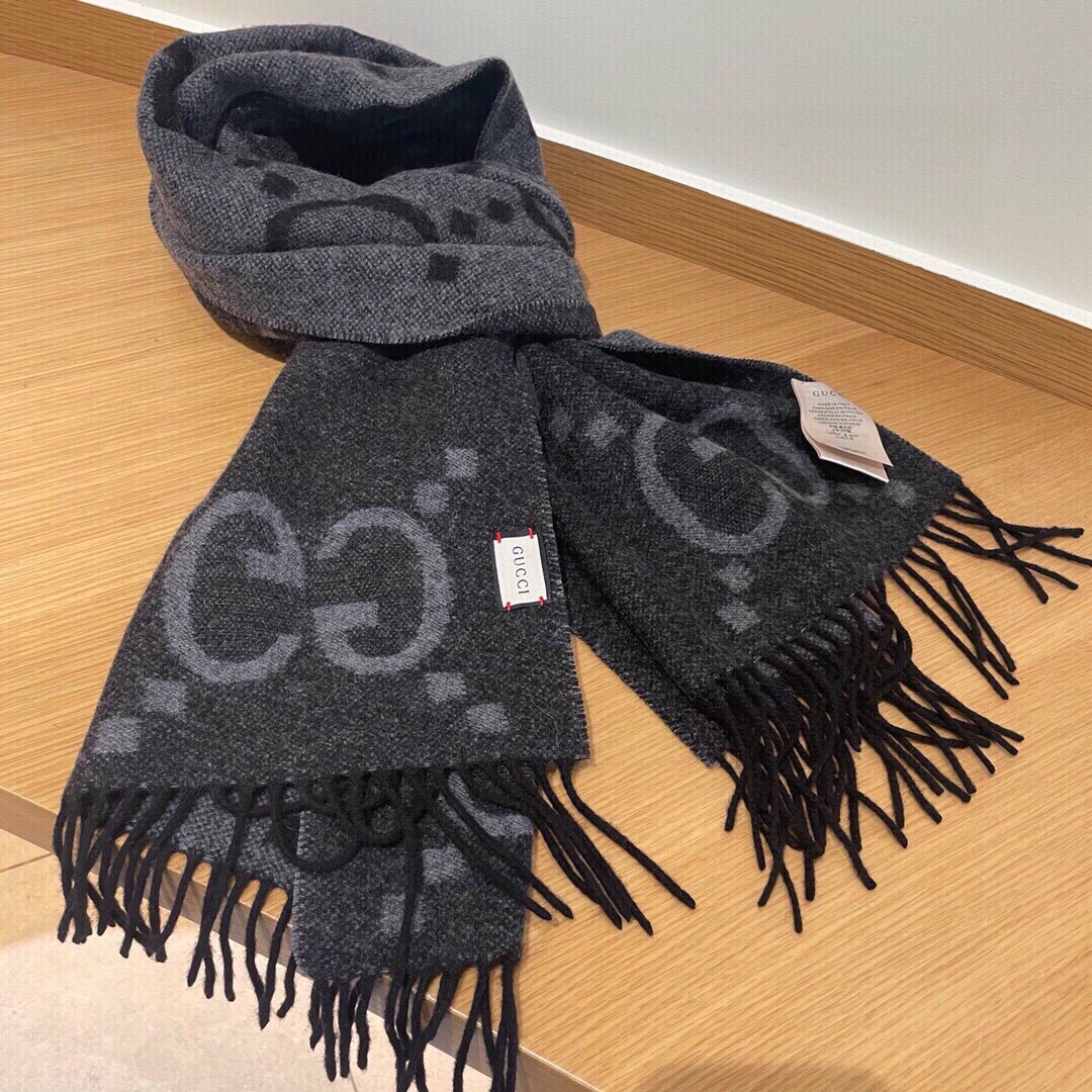 1449-177￥| 23.77$Gucci gallery