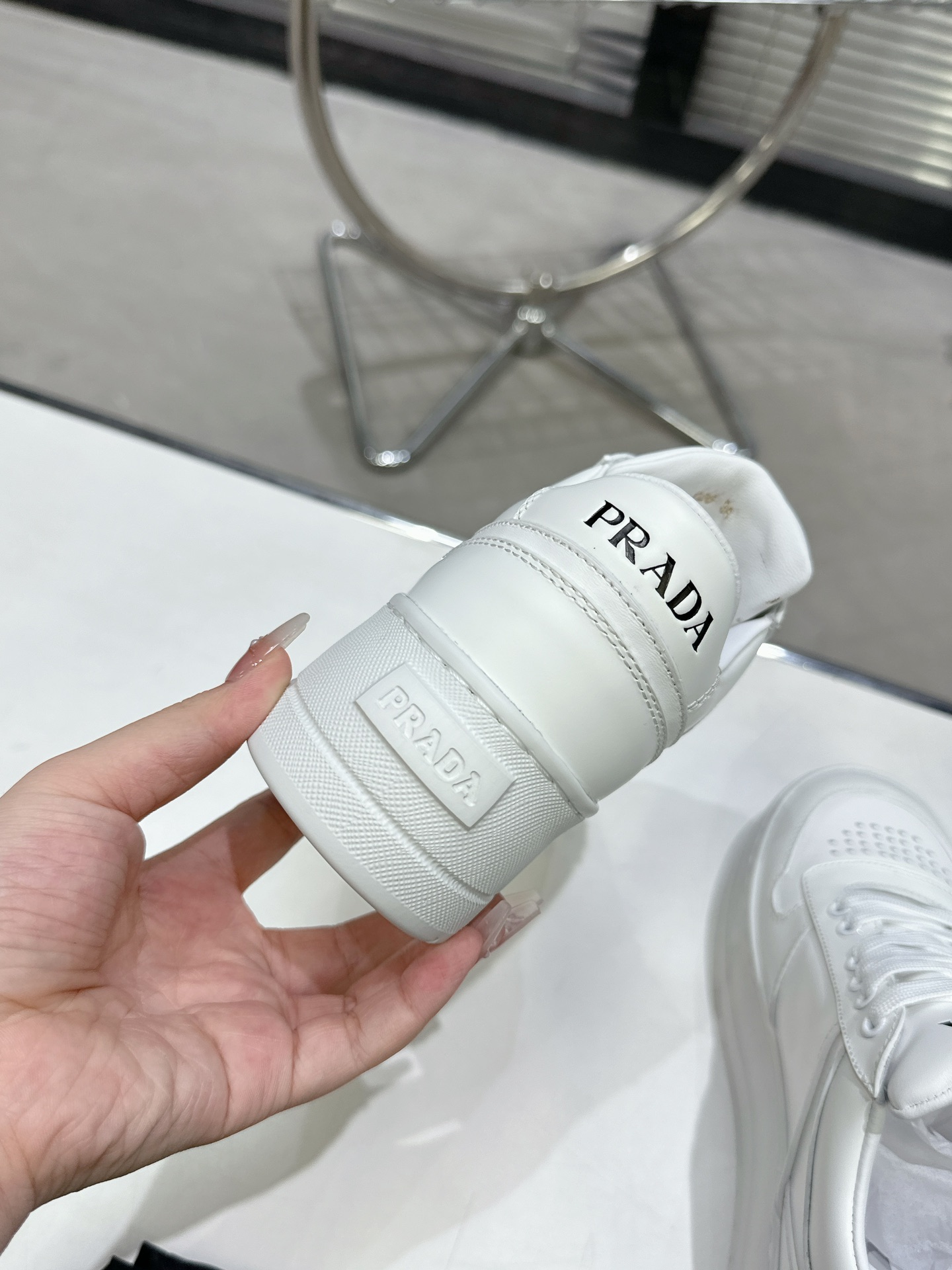 1457-380￥|52$Prada gallery