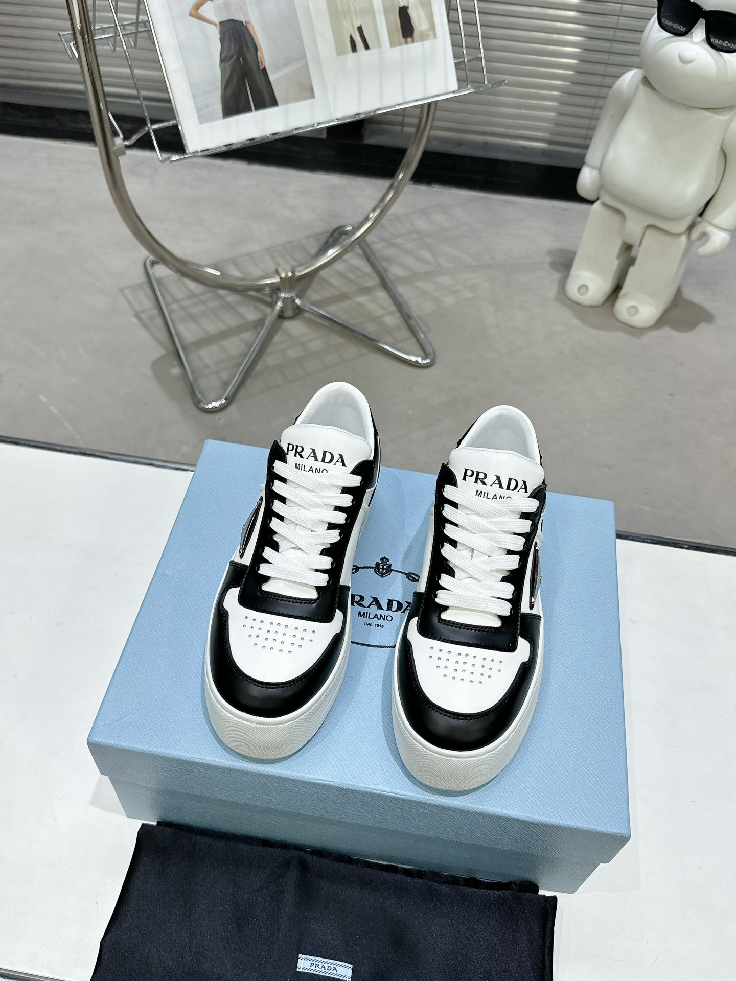 1457-380￥|52$Prada gallery