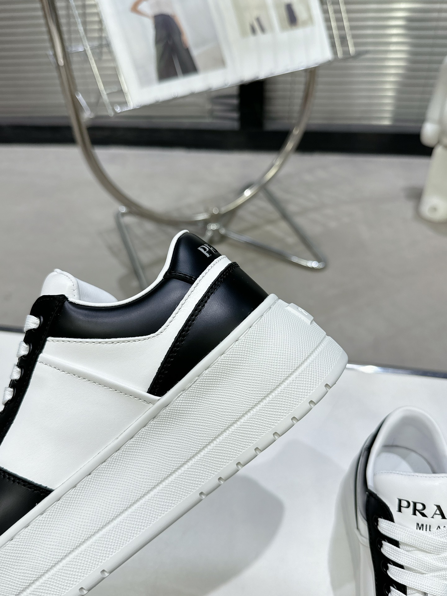 1457-380￥|52$Prada gallery