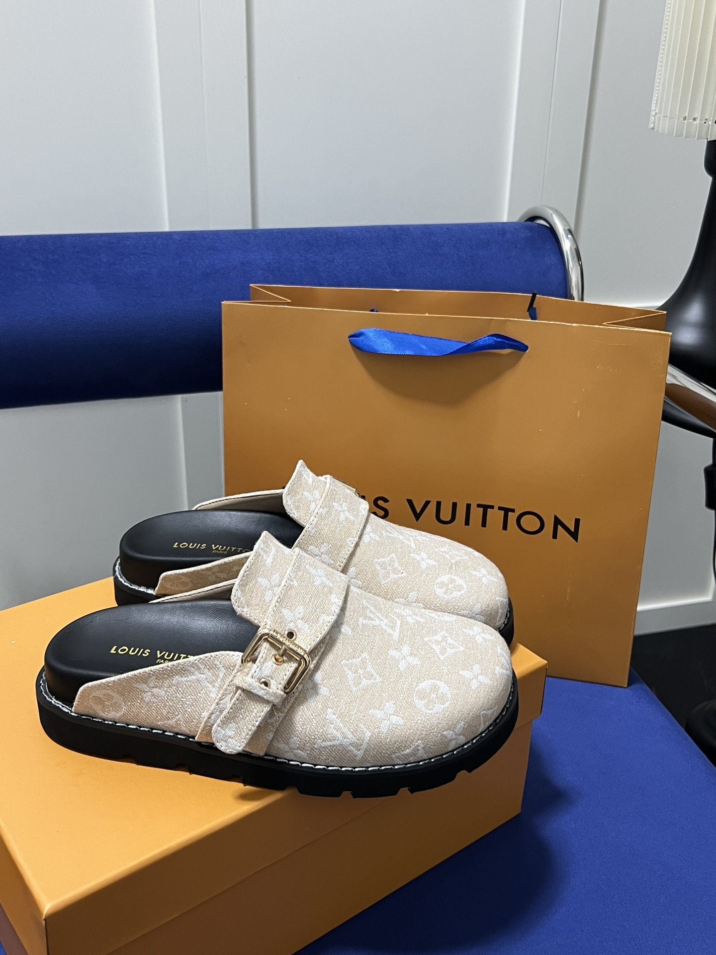 1478-338￥| 46$LV gallery