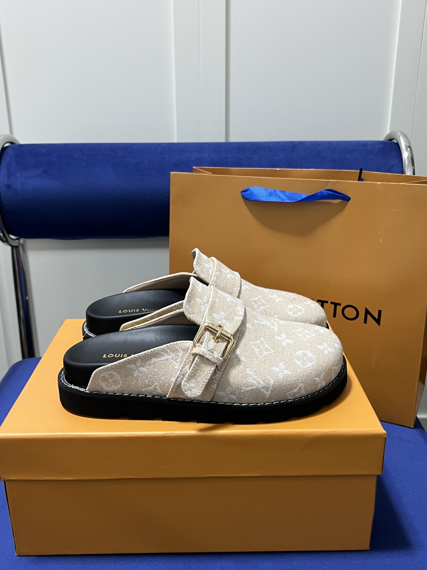 1478-338￥| 46$LV gallery