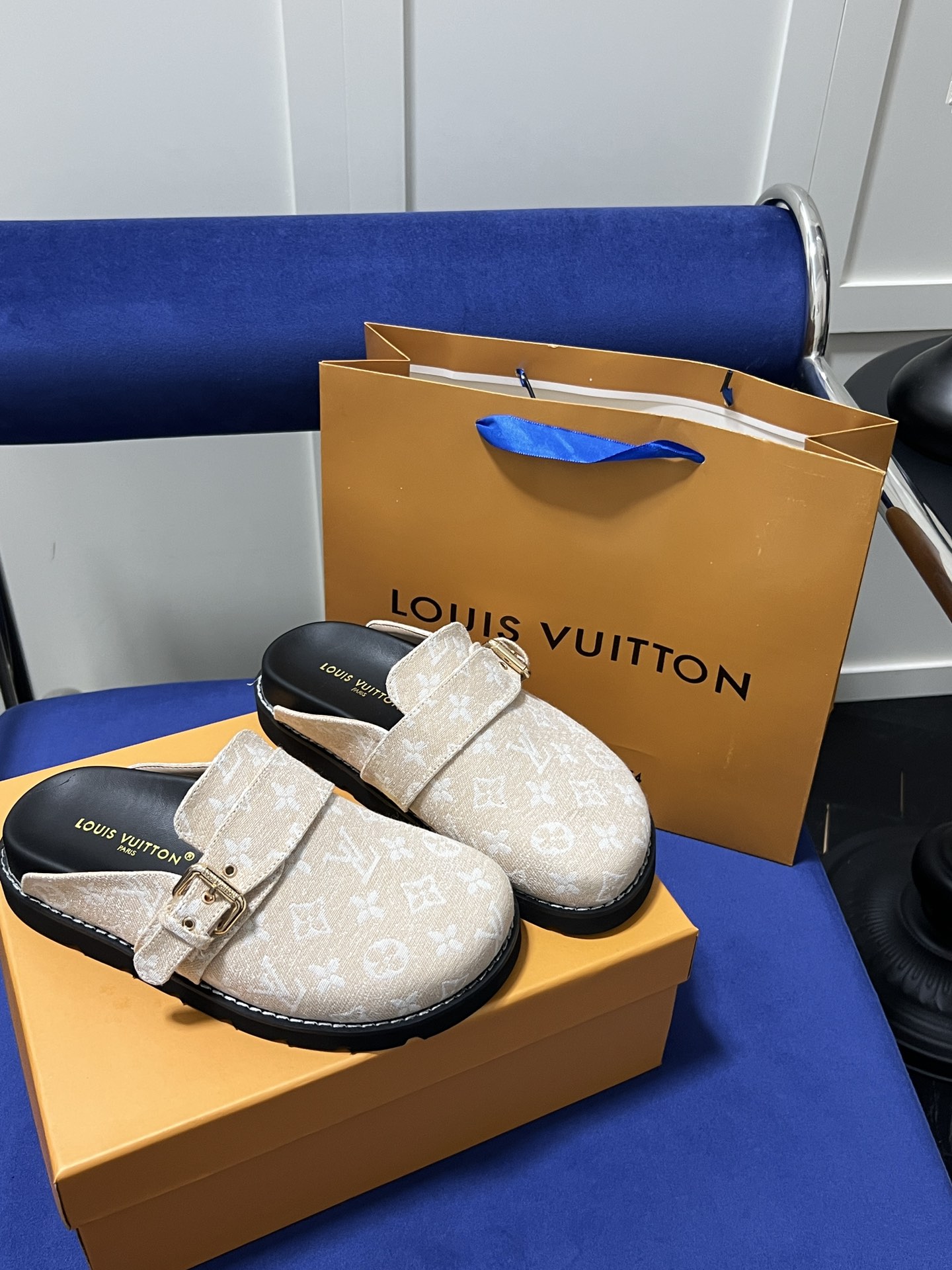 1478-338￥| 46$LV gallery