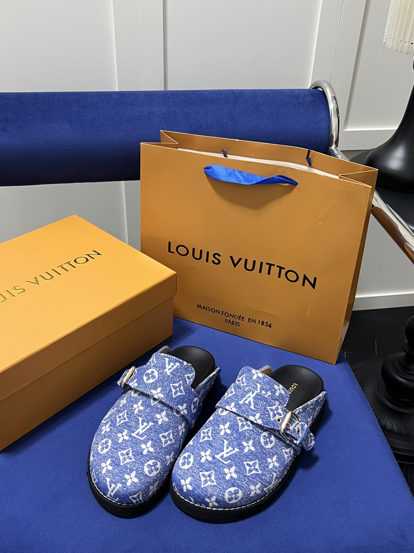 1478-338￥| 46$LV gallery