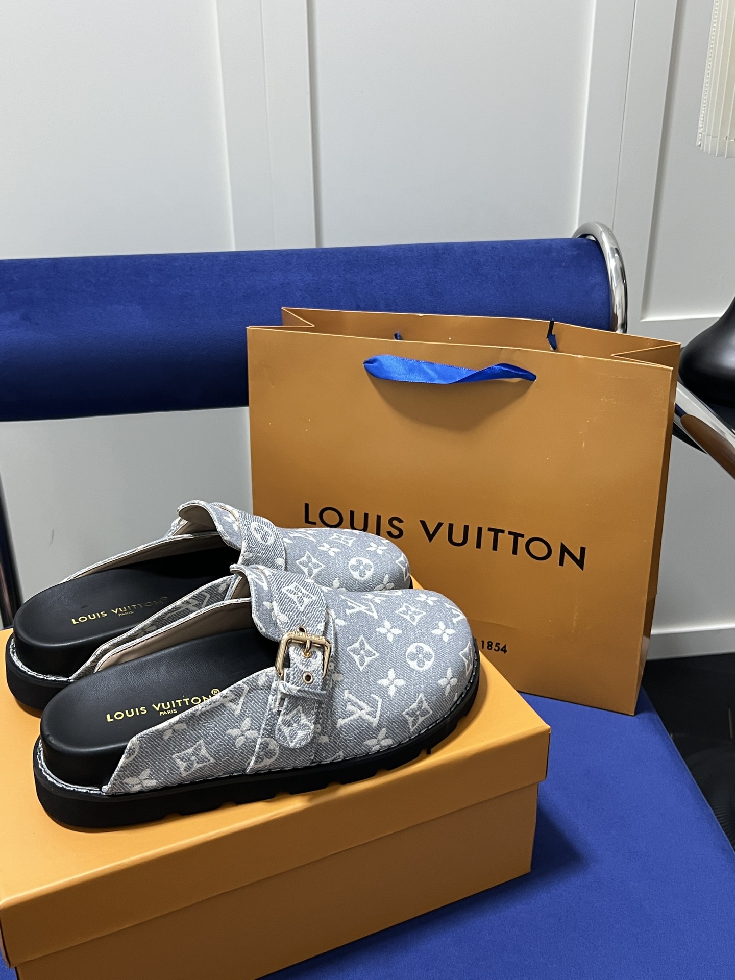 1478-338￥| 46$LV gallery