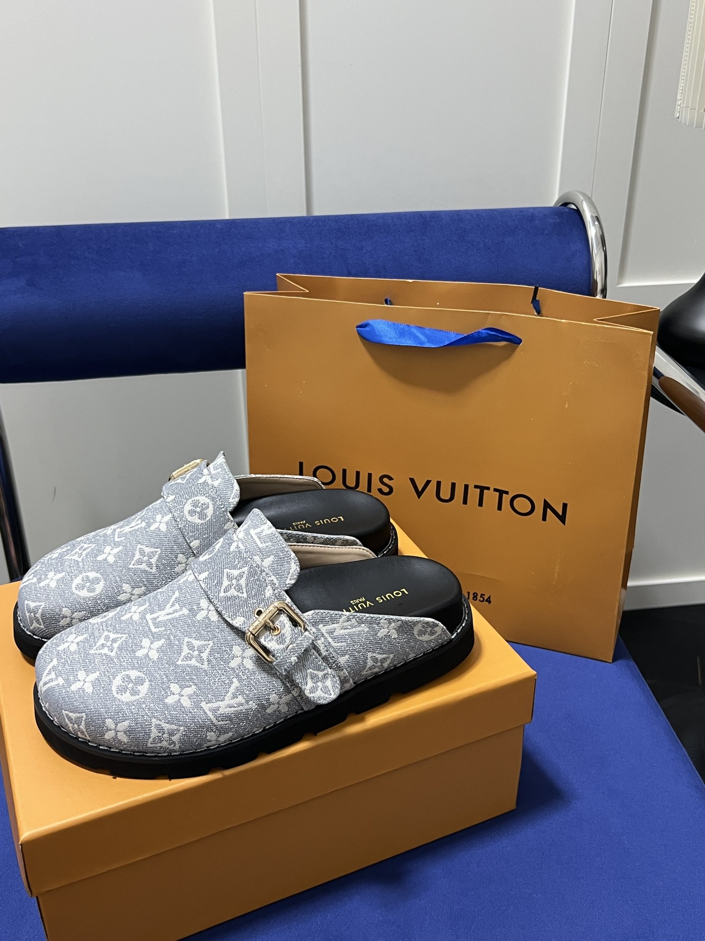 1478-338￥| 46$LV gallery