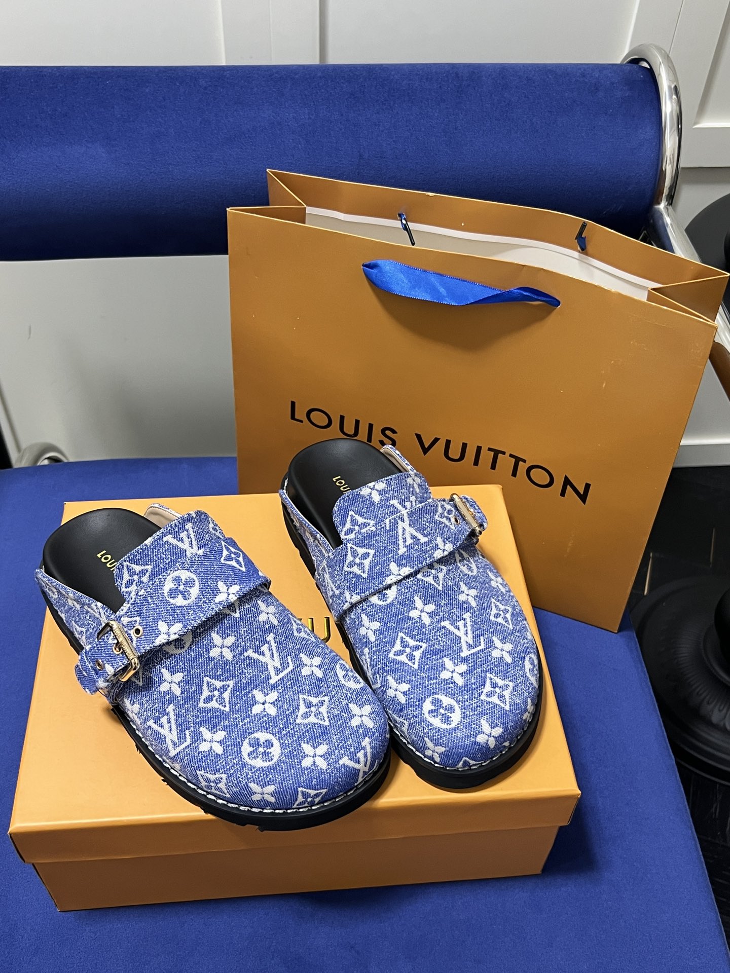 1478-338￥| 46$LV gallery