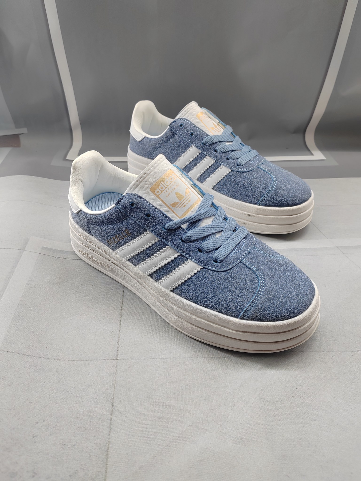 1484-241￥| 33$Adidas gallery