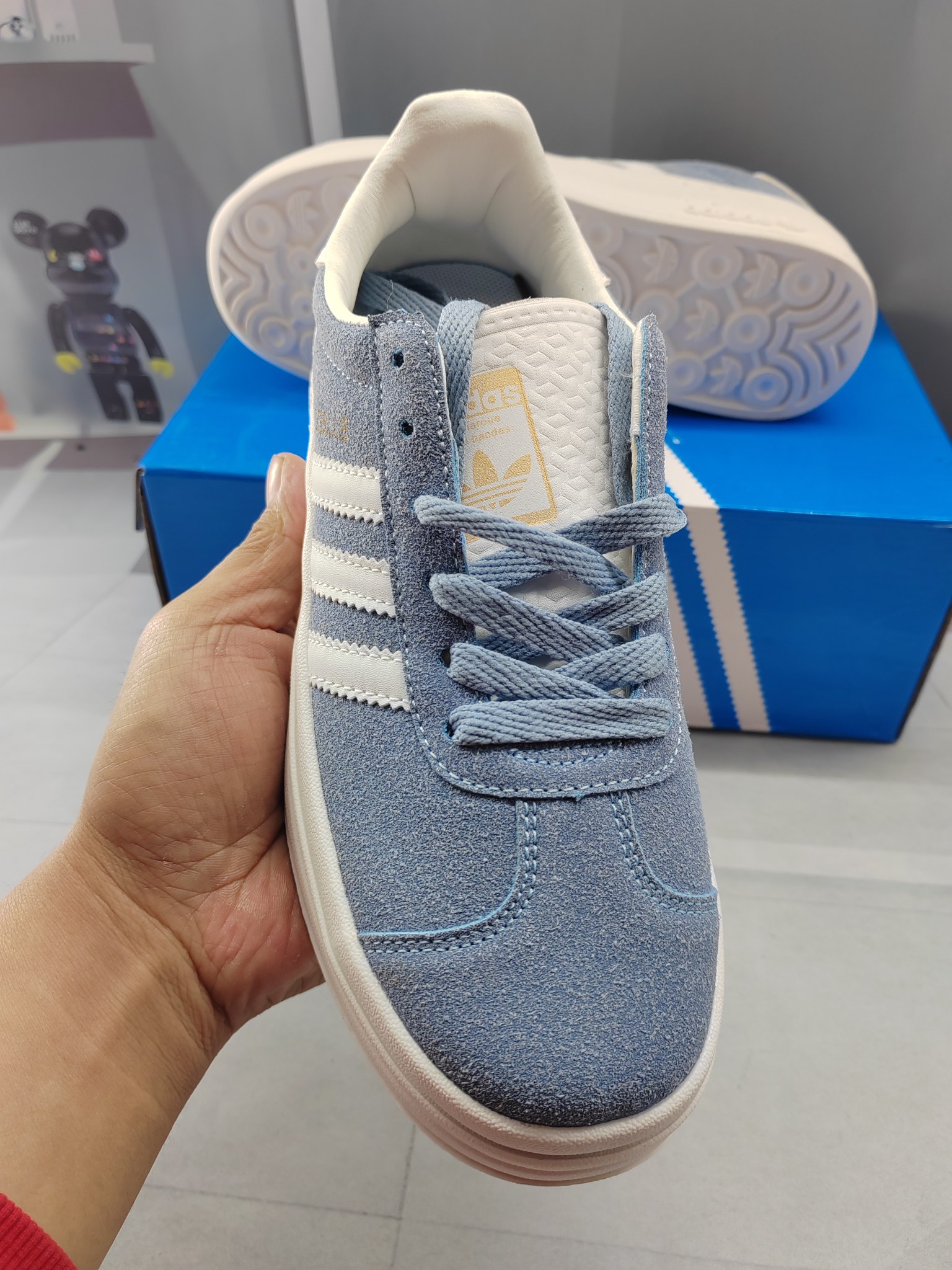 1484-241￥| 33$Adidas gallery