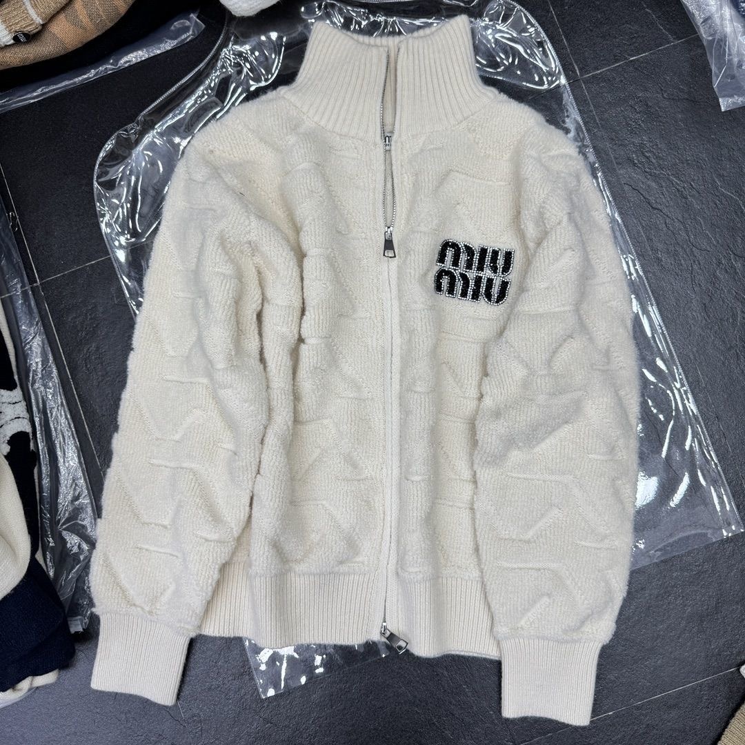 1513-219￥| 29.99$miumiu gallery