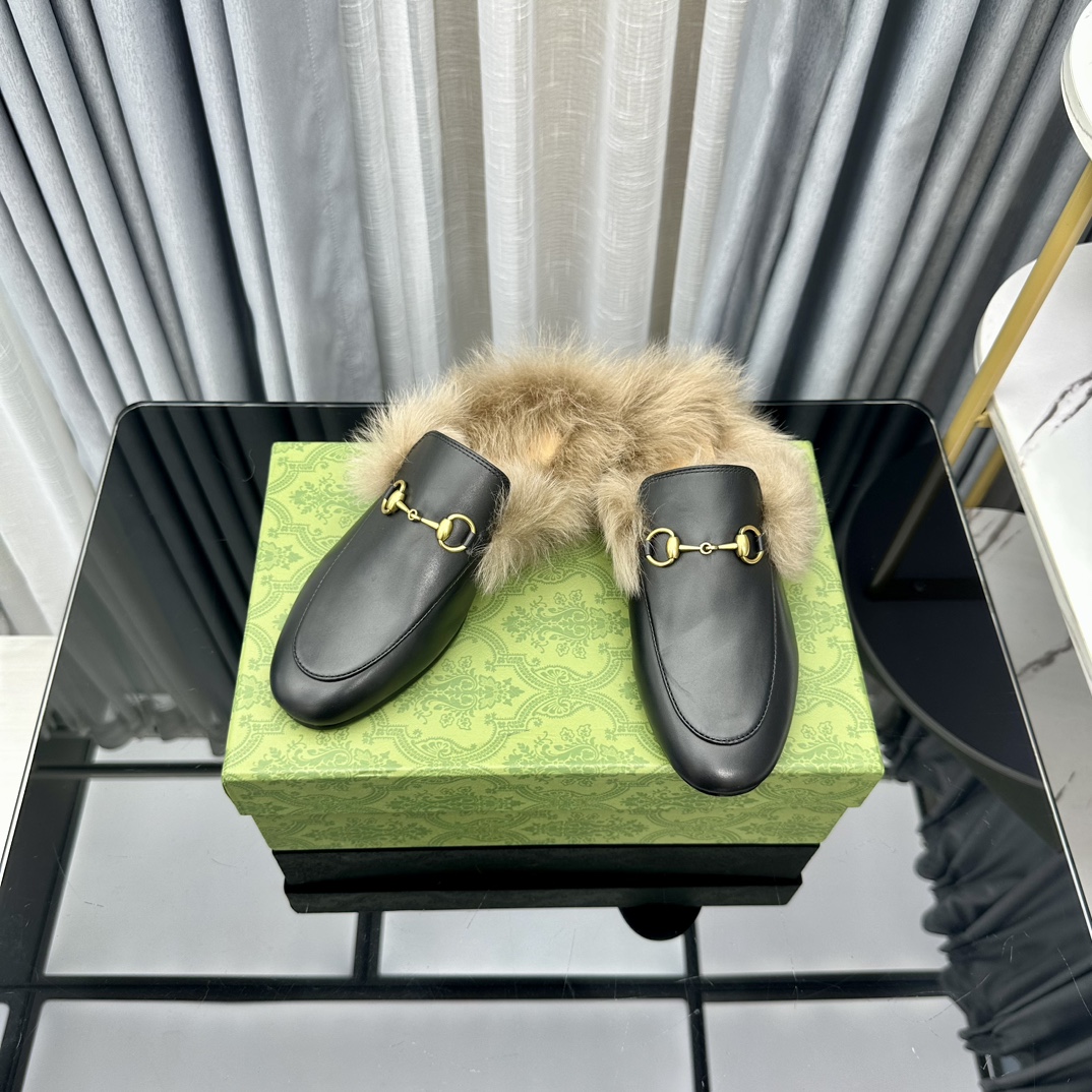 22034-Gucci-950 gallery