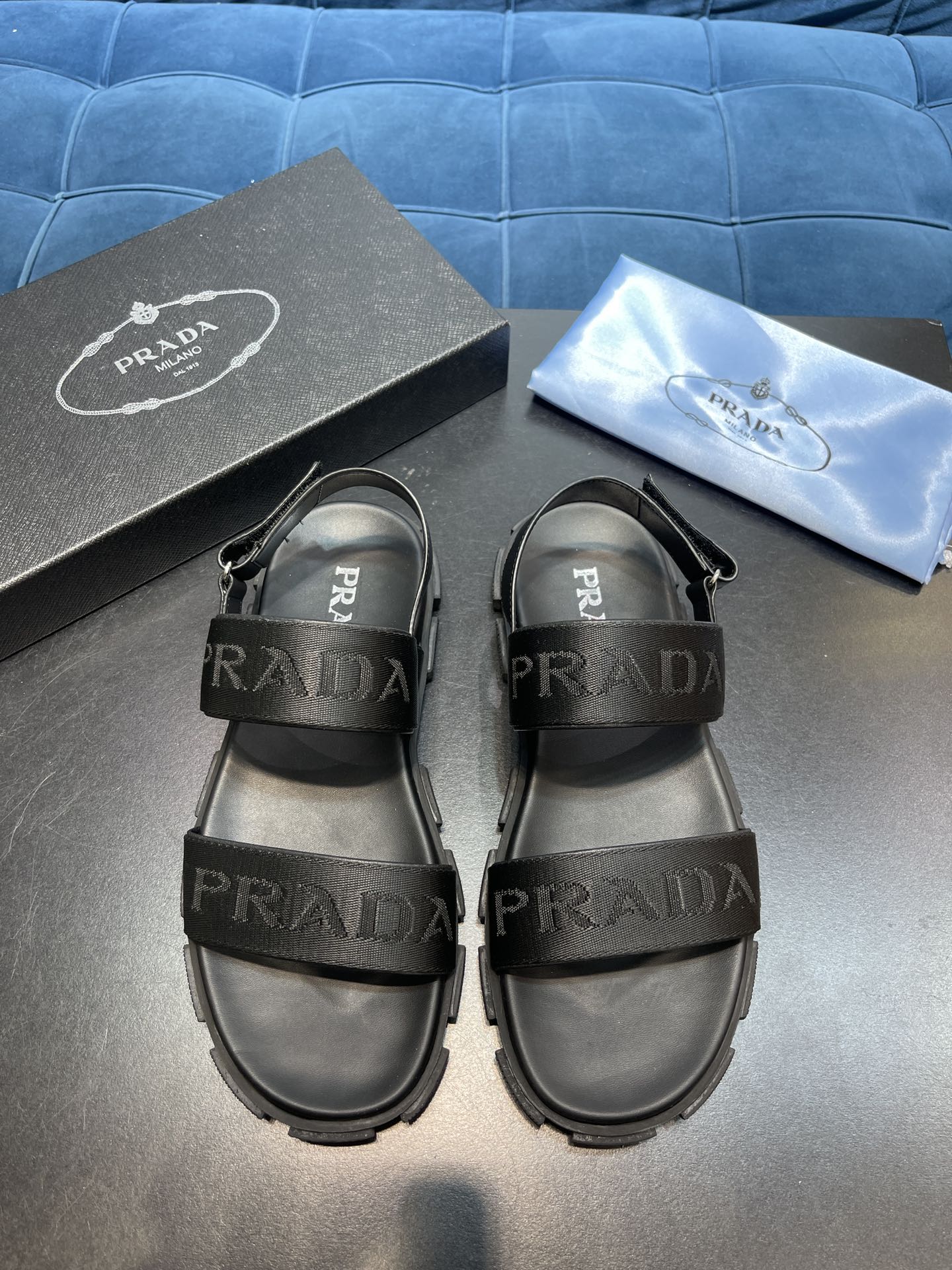 22826-Prada -668 gallery