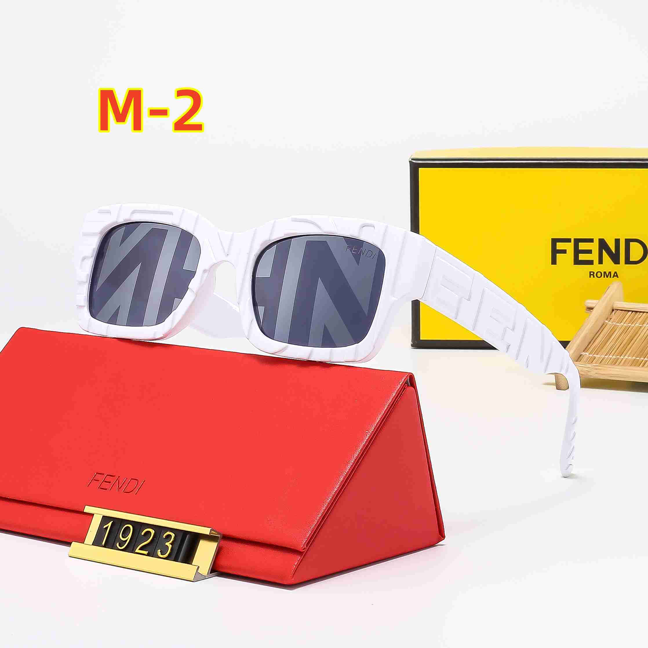 22.79   FENDI   FF-4481-M gallery