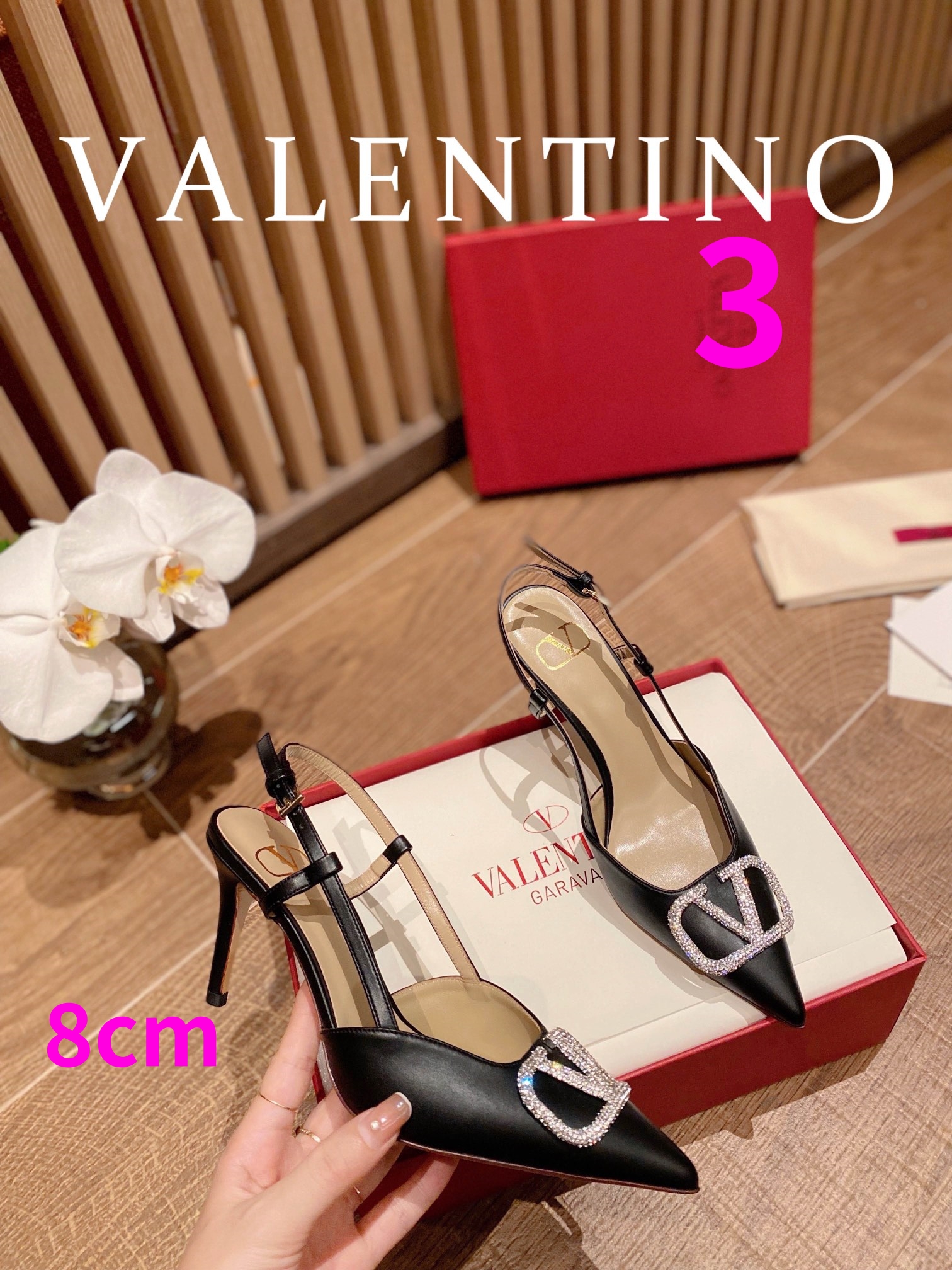 23157-Valentino -825 gallery