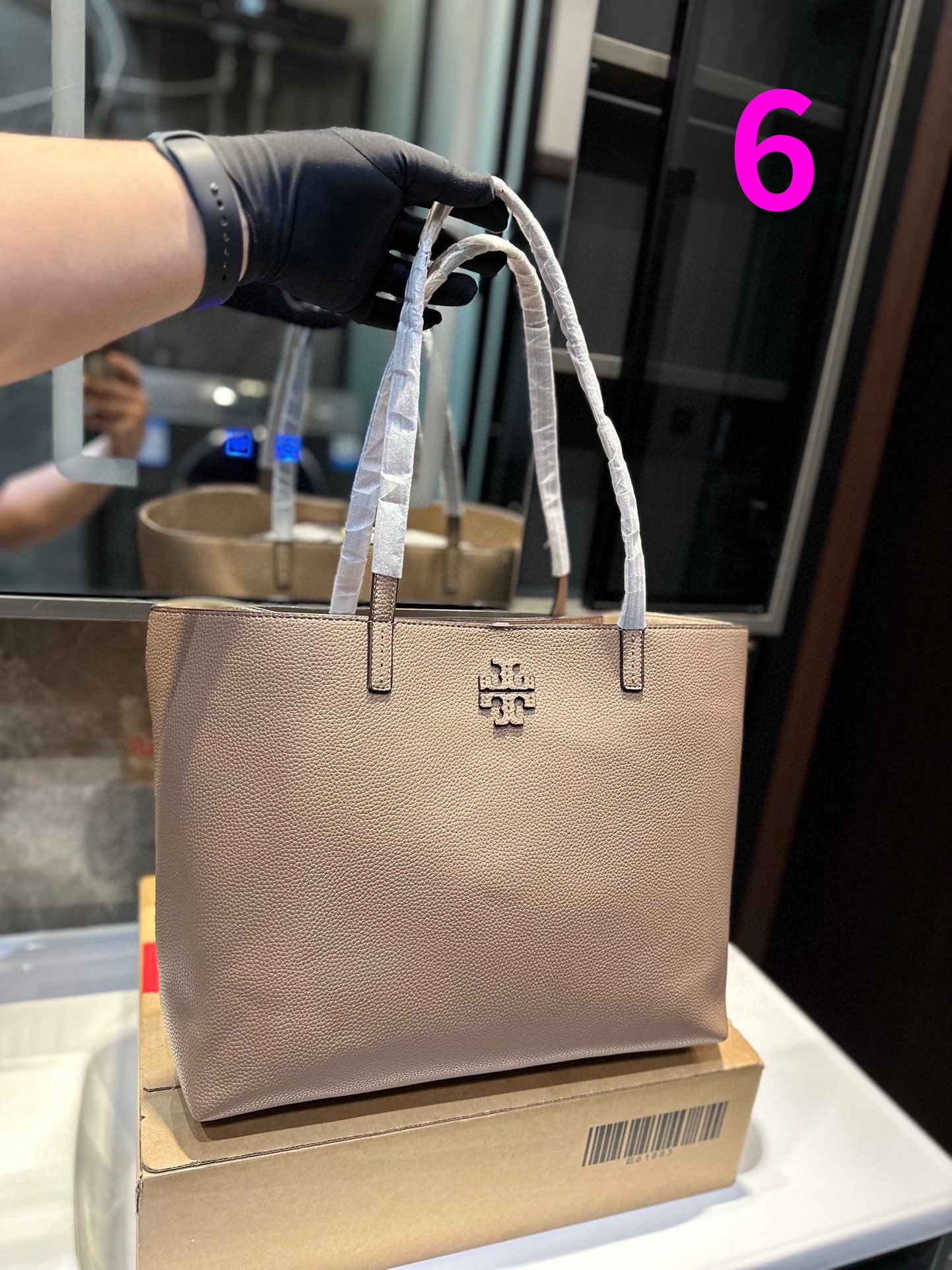 23213-TORY BURCH-485 gallery