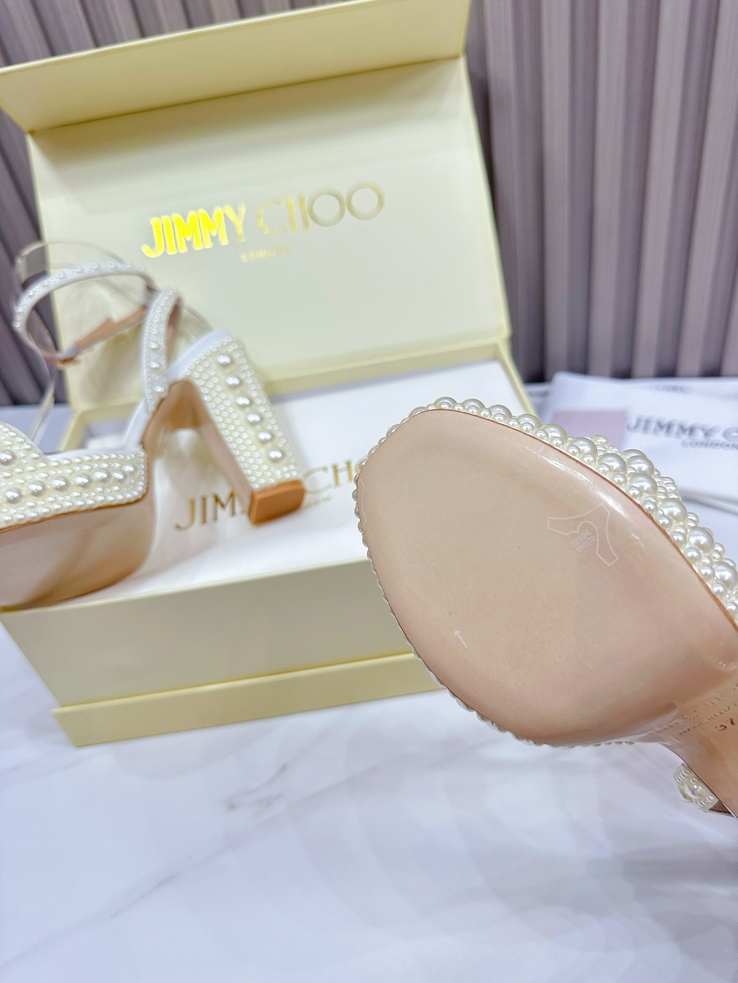 23355--jimmy choo-1285 gallery