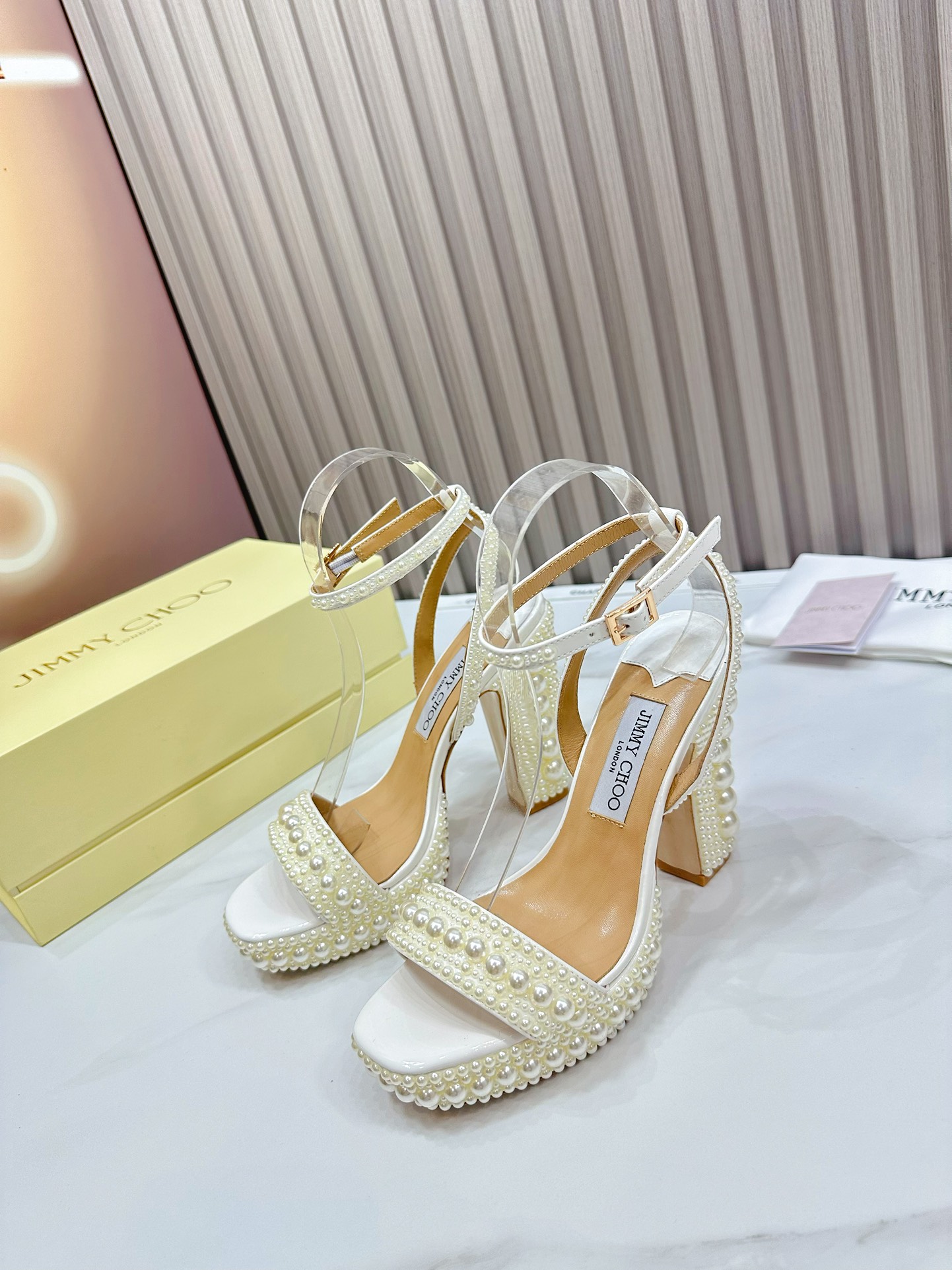 23355--jimmy choo-1285 gallery