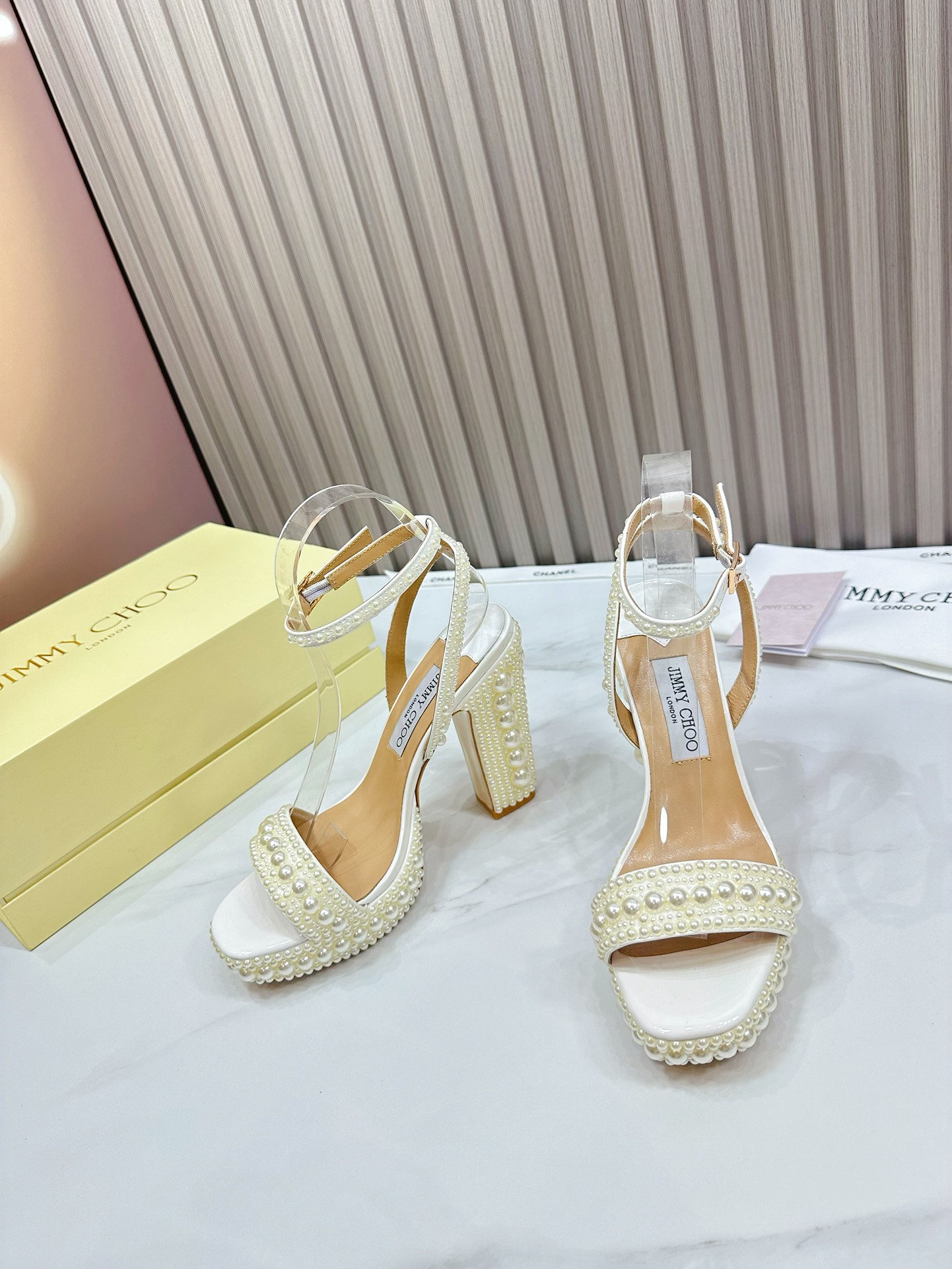 23355--jimmy choo-1285 gallery