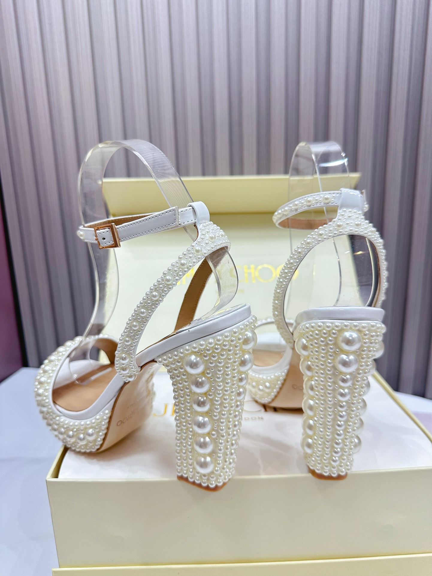 23355--jimmy choo-1285 gallery